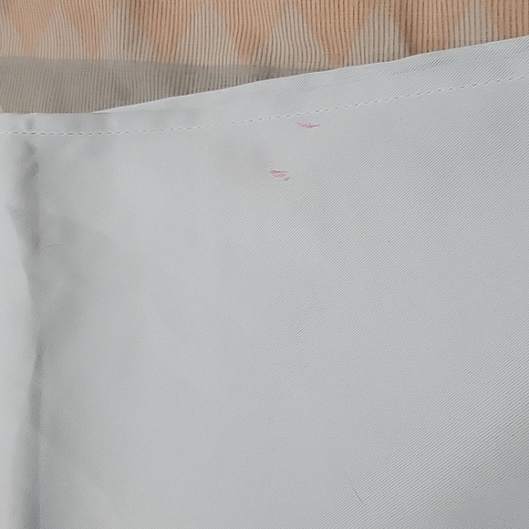 Soft Gray Panels - Picture 10 of 10